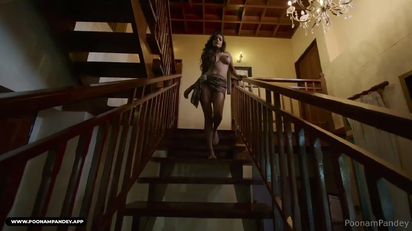 Sex on the staircase PoonamPandey